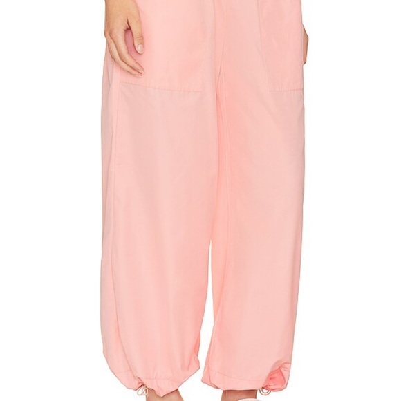SNDY’S X REVOLVE Paloma Pant & Carmelle Top in Pink NWT - Picture 5 of 7